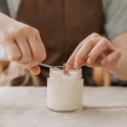 Návody na výrobu sviečok a voskových dekorácií