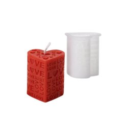 Silikónová forma na sviečku – malý valec v tvare srdca s nápismi LOVE